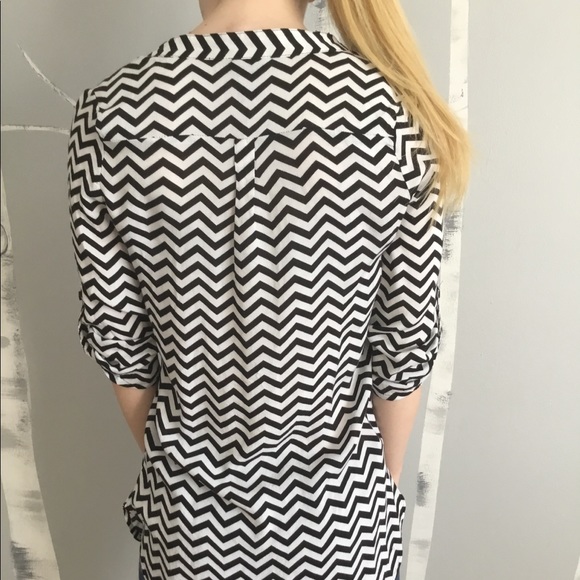 Rue21 Chevron blouse - Picture 6 of 7